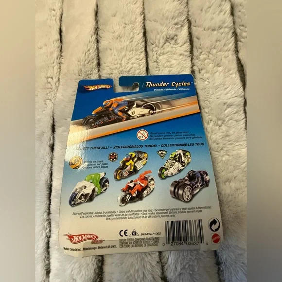 Hot Wheels V-Rogue Moto HW Cyborg Toy Motorcycle - Silver & Green - Picture 2 of 3